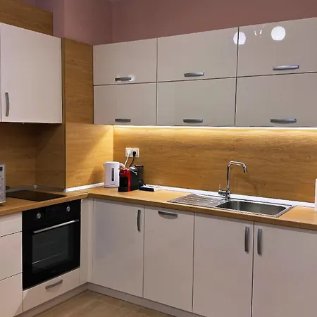 Park South 公寓 瓦爾納