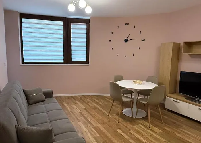 Park South Apartment