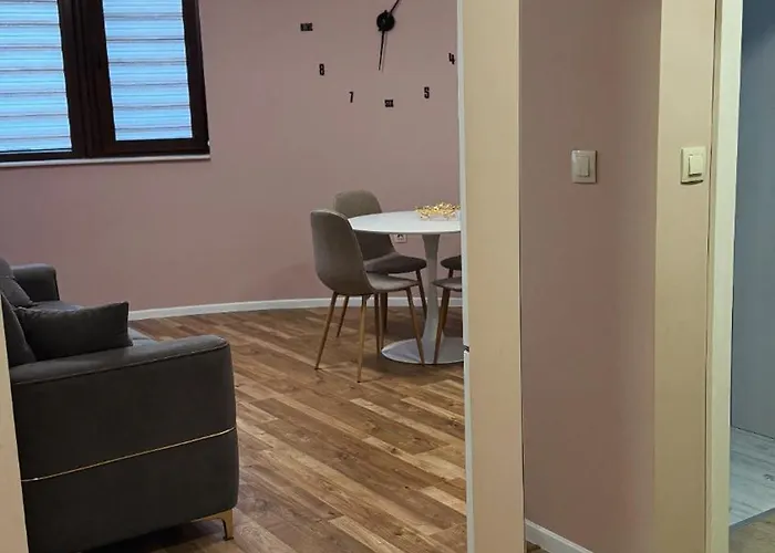 Apartment Park South *